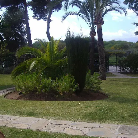 Apartamento Amueblado Estepona-marbella Un Dormitorio, 2 Camas, Sofa Cama Salon, A 1 Km Playa, Cortas Temporadas. Apartment *