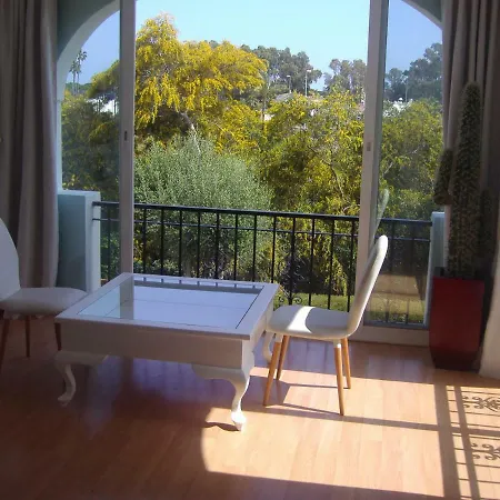 Apartment Apartamento Amueblado Estepona-marbella Un Dormitorio, 2 Camas, Sofa Cama Salon, A 1 Km Playa, Cortas Temporadas. *