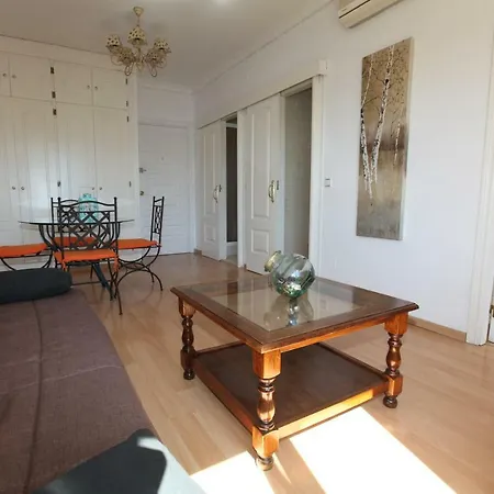 Apartment Apartamento Amueblado Estepona-marbella Un Dormitorio, 2 Camas, Sofa Cama Salon, A 1 Km Playa, Cortas Temporadas. *